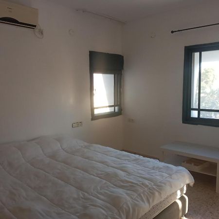 Efroni Villa Guesthouse เอลัต ภายนอก รูปภาพ