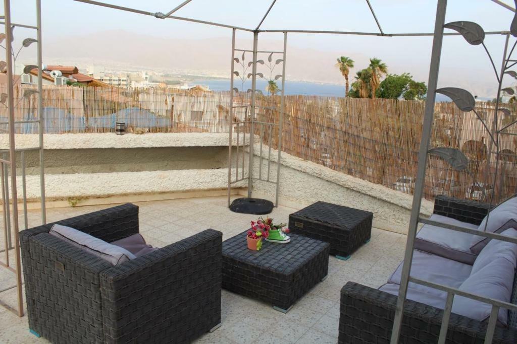 Efroni Villa Guesthouse เอลัต ภายนอก รูปภาพ