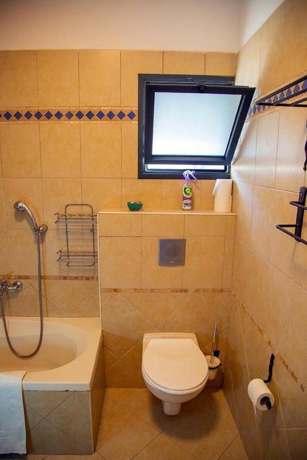 Efroni Villa Guesthouse เอลัต ภายนอก รูปภาพ