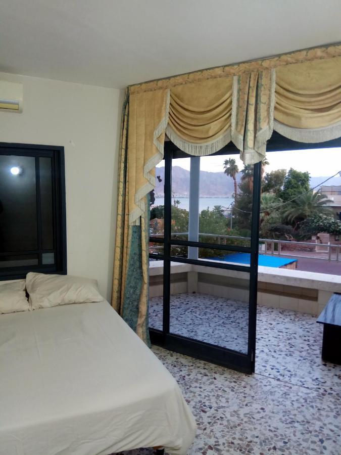Efroni Villa Guesthouse เอลัต ภายนอก รูปภาพ